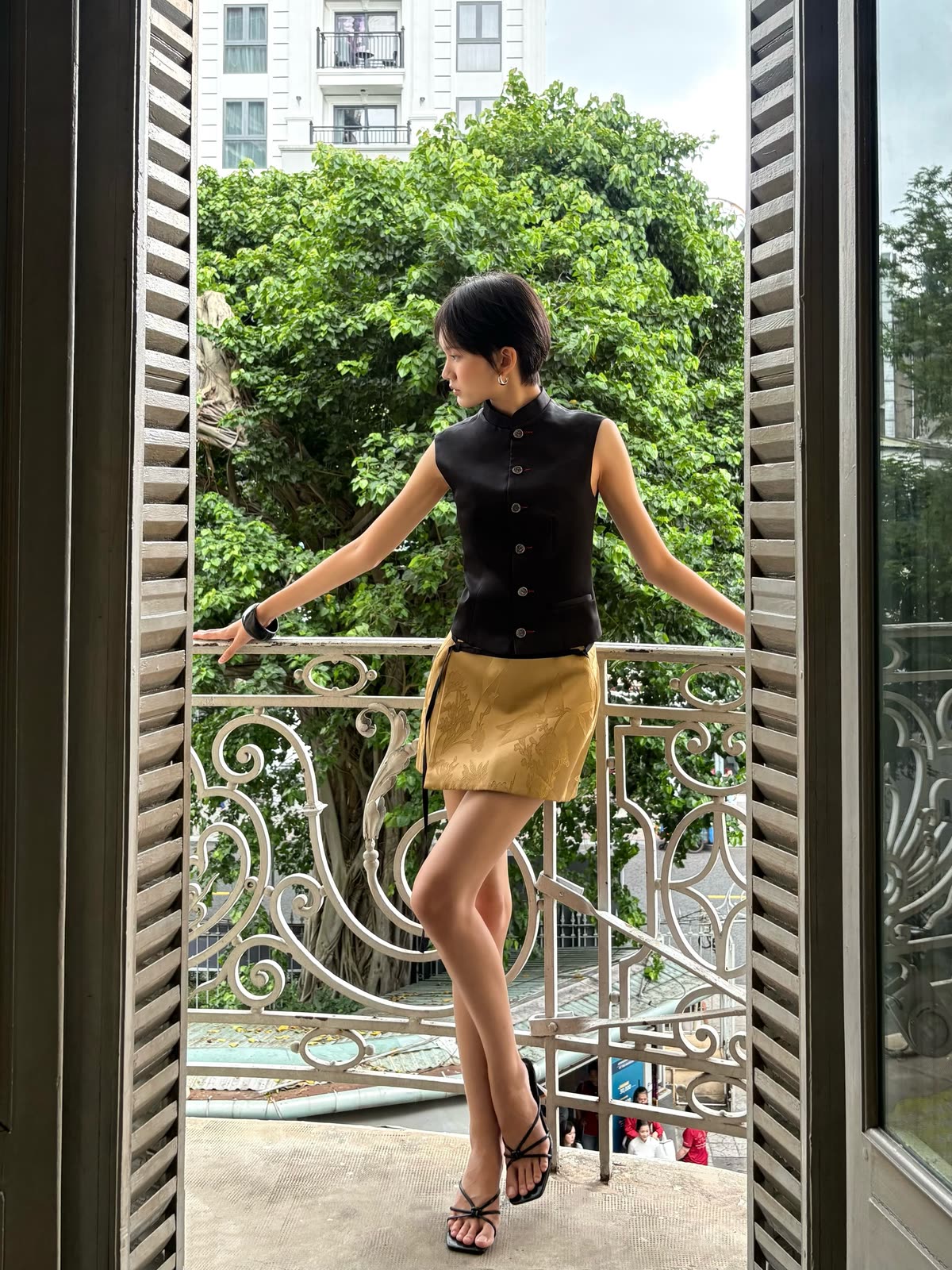 Thảo, Thome Designs, frame 6 of 7